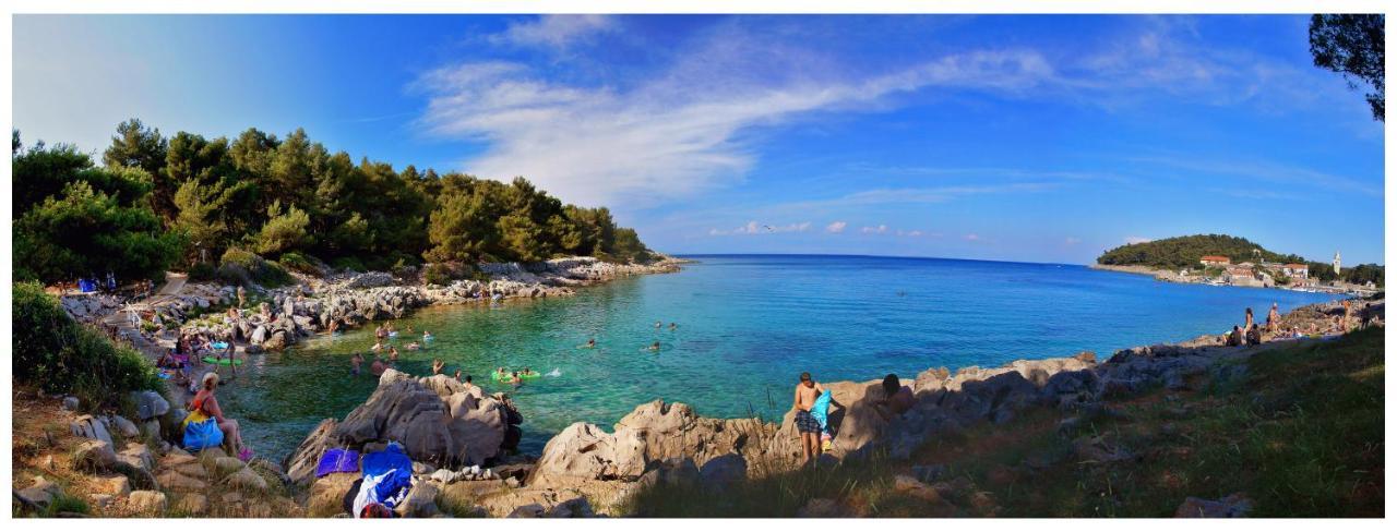 Beautiful Apartments Ksenija Mali Losinj Exterior photo
