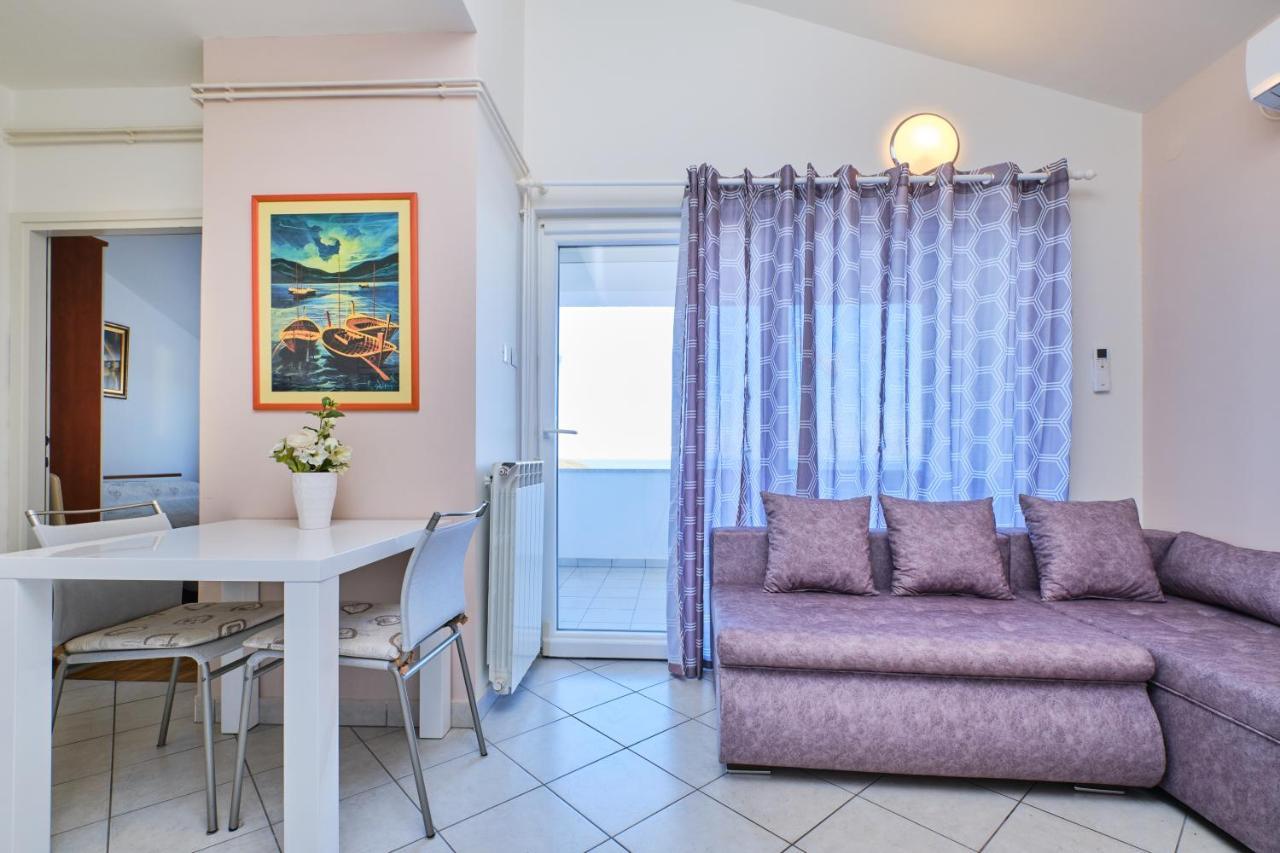 Beautiful Apartments Ksenija Mali Losinj Exterior photo